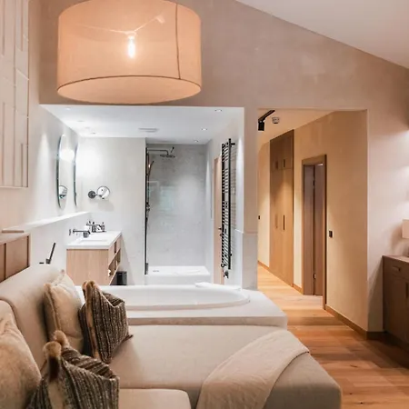 Post Family Hotel Unken